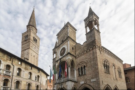 Vista de Pordenone, em Friuli Veneza Giulia
