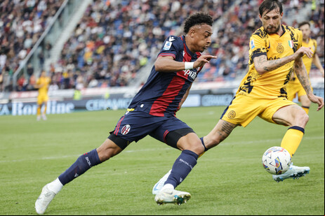 Vitória do Bologna embolou disputa pelo Scudetto
