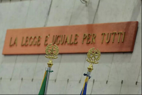 Brasileira Isabella celebrou a decisão dos magistrados napolitanos