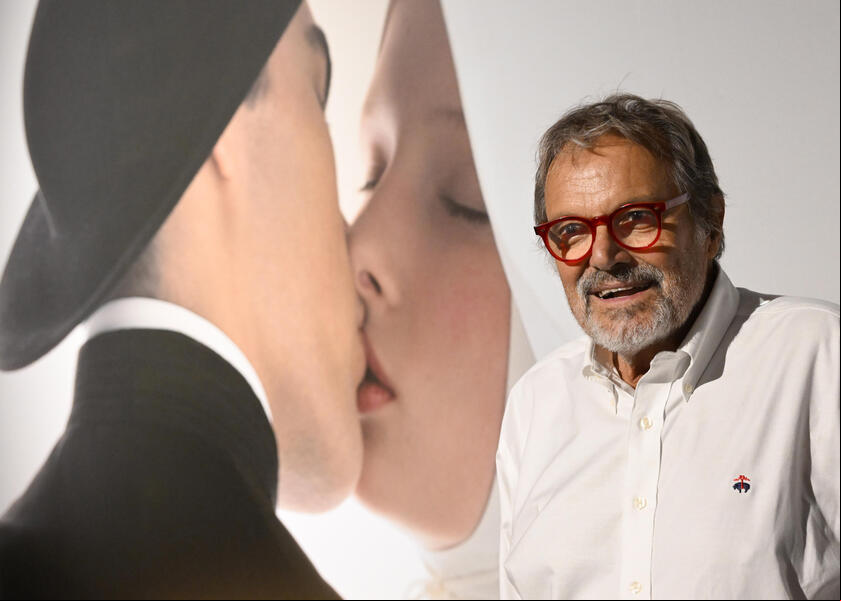 'Beijo entre um padre e uma freira', de 1999