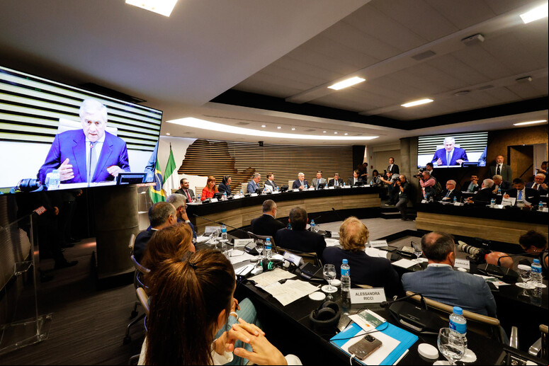 Tajani discursa no Fórum Empresarial Itália-Brasil - TODOS OS DIREITOS RESERVADOS