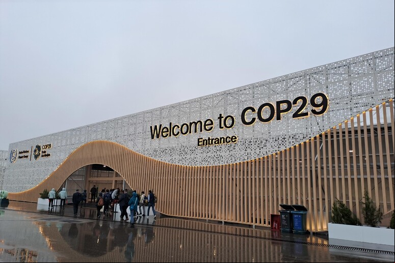 Entrada de pavilhão da COP29, em Baku - TODOS OS DIREITOS RESERVADOS
