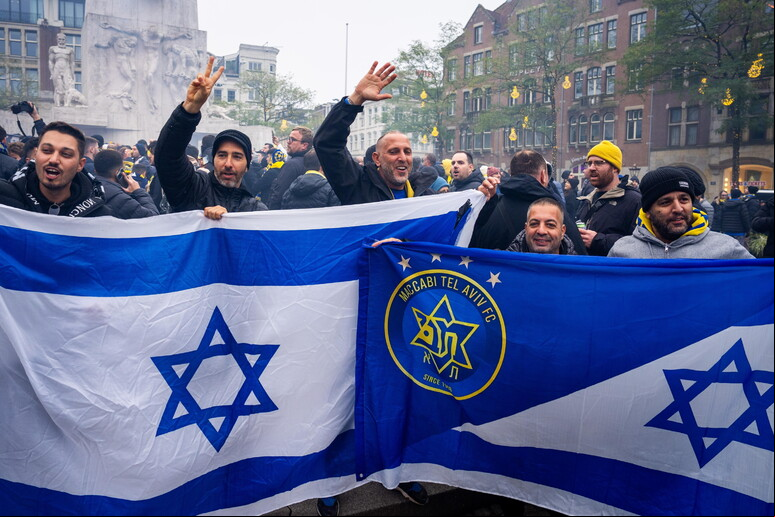Pelo menos 10 israelenses ficaram feridos durante as agressões - TODOS OS DIREITOS RESERVADOS
