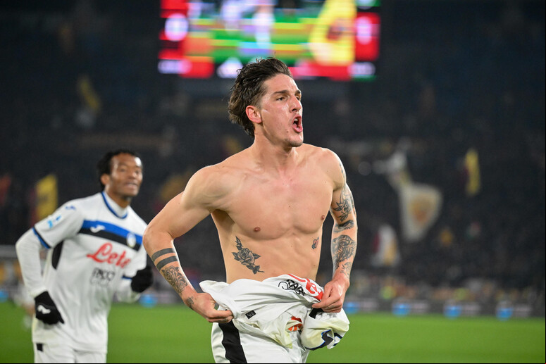 Zaniolo, que é ex-jogador da Roma, celebrou muito seu gol contra os giallorossi - TODOS OS DIREITOS RESERVADOS