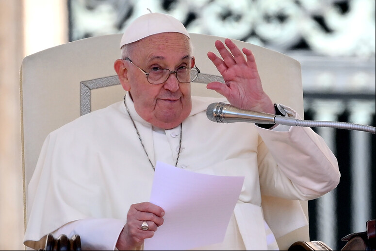 Argentino Jorge Mario Bergoglio completou seu 12º ano na liderança da Igreja Católica - TODOS OS DIREITOS RESERVADOS