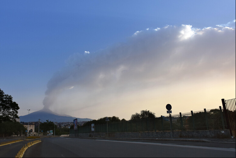 Erupção no Monte Etna em 7 de julho - TODOS OS DIREITOS RESERVADOS