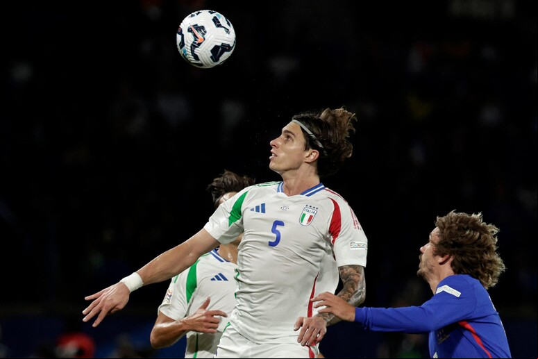 Calafiori é uma das grandes sensações do futebol italiano © ANSA/AFP