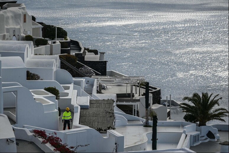 Terremotos noturnos foram superiores a 4.5 na escala Richter © ANSA/AFP