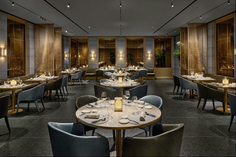 Restaurante Armani/Caffè, na China - TODOS OS DIREITOS RESERVADOS