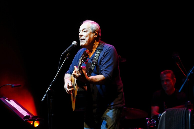 Toquinho gravou 90 álbuns, compôs mais de 450 músicas e fez cerca de 15 mil shows pelo mundo - TODOS OS DIREITOS RESERVADOS