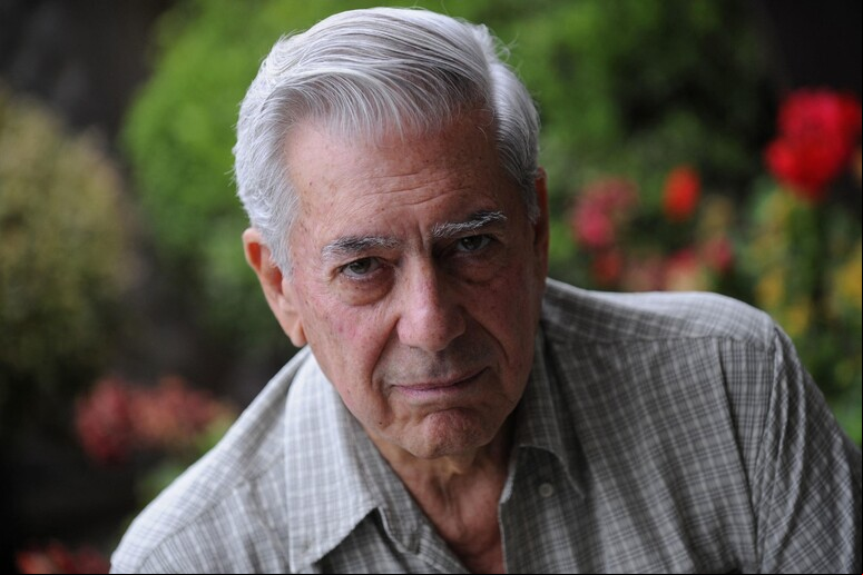 Mario Vargas Llosa morreu aos 89 anos © ANSA/AFP