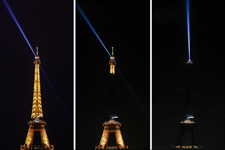 Torre Eiffel permaneceu apagada por vários minutos em sinal de luto - TODOS OS DIREITOS RESERVADOS