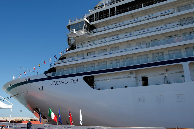 'Viking Libra ' está atualmente sendo montado em um estaleiro do Ficantieri em Ancona - TODOS OS DIREITOS RESERVADOS