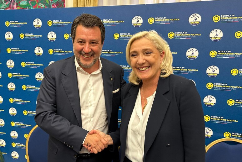 Salvini e Le Pen se reuniram antes de evento da Liga - TODOS OS DIREITOS RESERVADOS