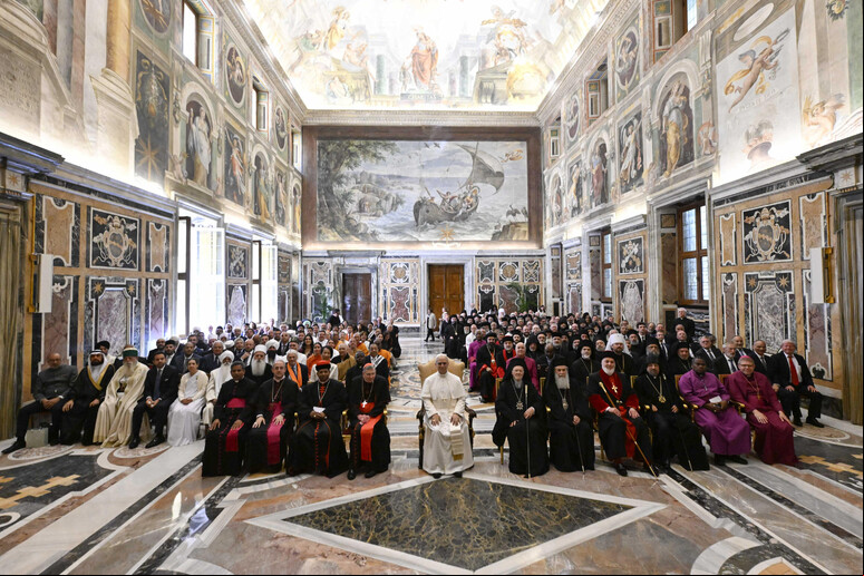 Prevost poderá receber no Vaticano próxima rodada de negociações sobre guerra na Ucrâniai - TODOS OS DIREITOS RESERVADOS