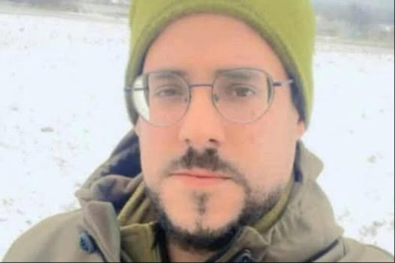 Memorial, volontario italiano morto in battaglia in Ucraina - TODOS OS DIREITOS RESERVADOS