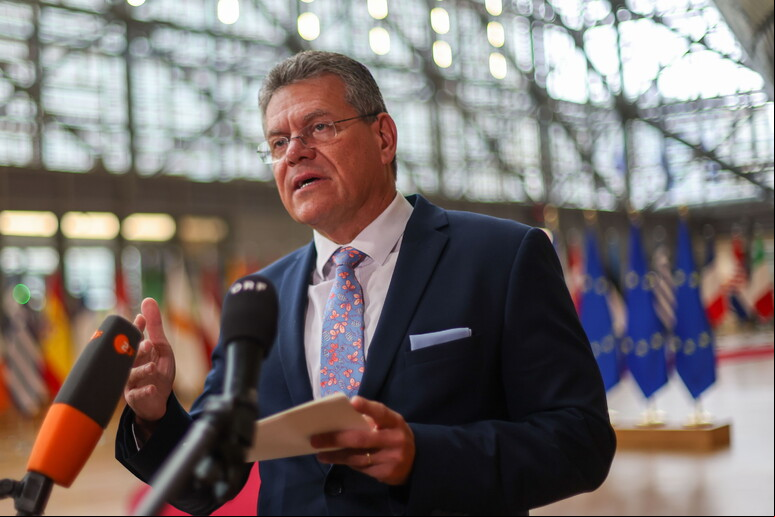 Maros Sefcovic classificou negociações como  'marco importante ' nas relações - TODOS OS DIREITOS RESERVADOS